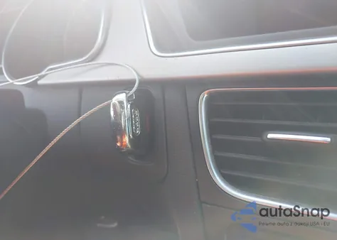 2012 Audi S5 4.2 Premium Plus z USA, uszkodzony, nr VIN WAUVVAFR2CA010530